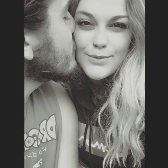 Meet your Posher, Paige - Picture 1 of 1